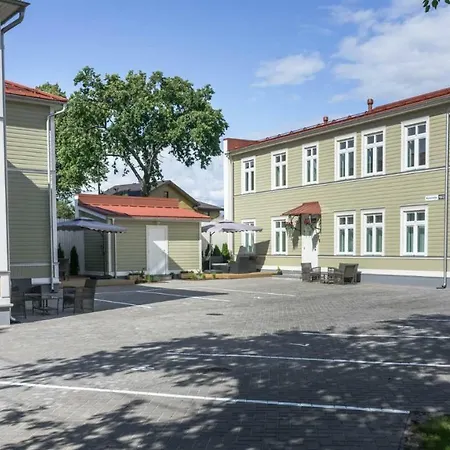 Kalamehe 4 Near Center Apartment Parnu