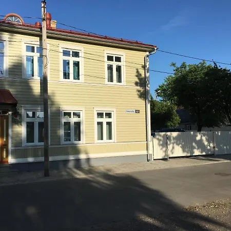 Kalamehe 4 Near Center Apartment Parnu