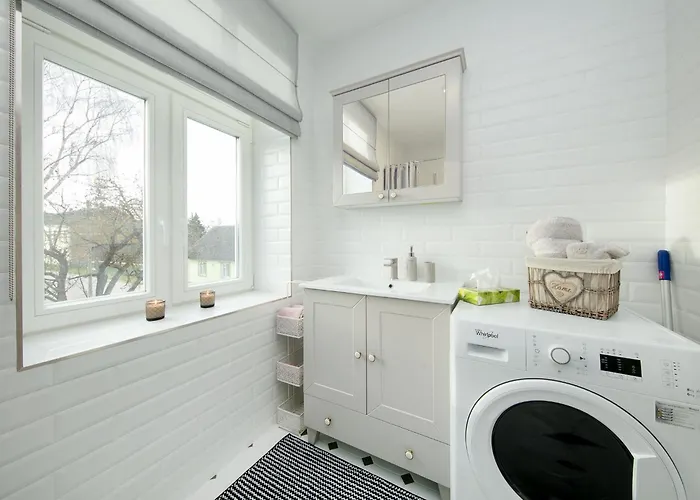 Kalamehe 4 Near Center